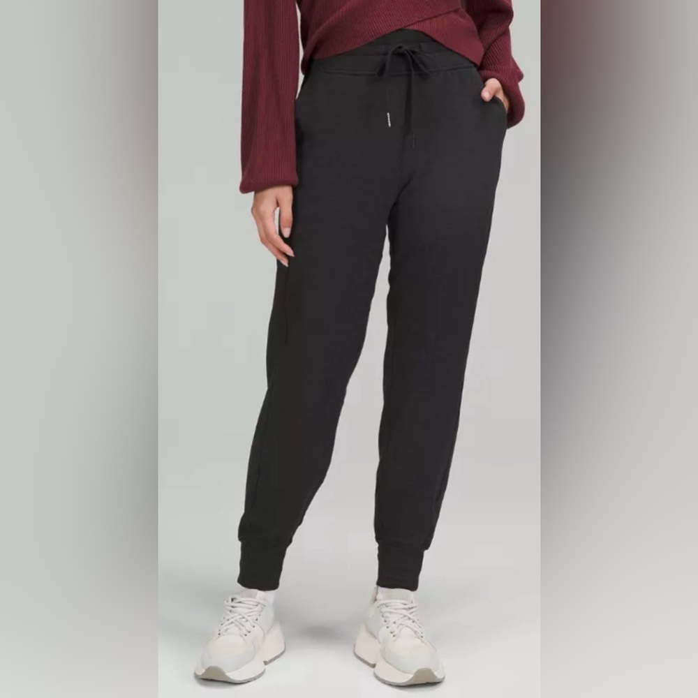 lululemon athletica Black Ready to Rulu Jogger